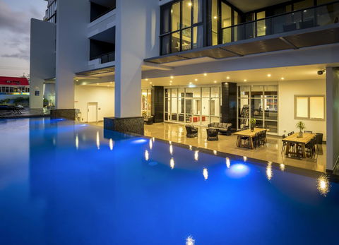 Synergy Broadbeach - Official - Geraldton Accommodation 0