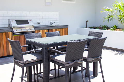 Synergy Broadbeach - Official - Geraldton Accommodation 15