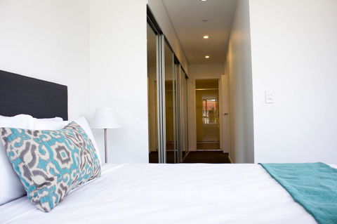 Synergy Broadbeach - Official - Geraldton Accommodation 16