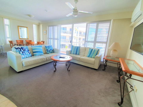 Broadbeach Holiday Apartments - Geraldton Accommodation 17