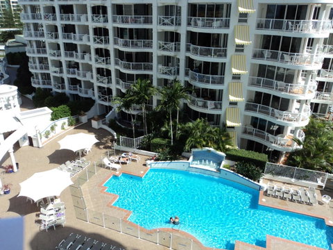 Broadbeach Holiday Apartments - Geraldton Accommodation 1