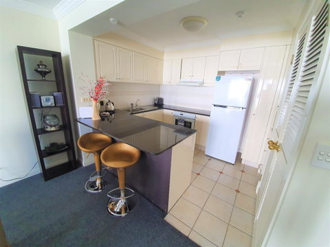 Broadbeach Holiday Apartments - Geraldton Accommodation 29