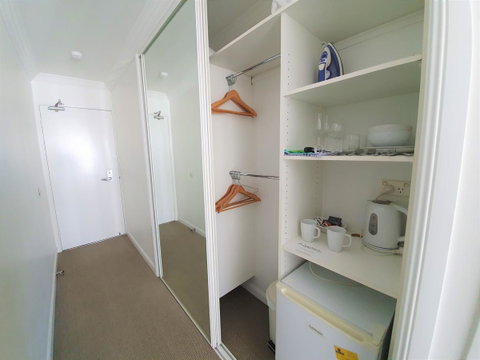 Broadbeach Holiday Apartments - Geraldton Accommodation 18