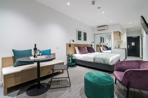 Quest Springfield Central - Geraldton Accommodation 2