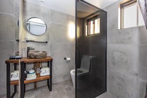 The Pink Hotel Coolangatta - Geraldton Accommodation 14