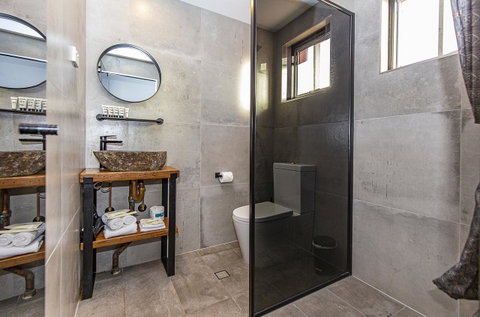 The Pink Hotel Coolangatta - Geraldton Accommodation 22