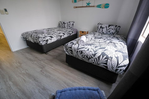 Sanctuary Beach Retreat - Geraldton Accommodation 2