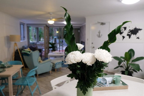 Sanctuary Beach Retreat - Geraldton Accommodation 9