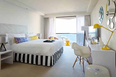 QT Gold Coast - Geraldton Accommodation 4