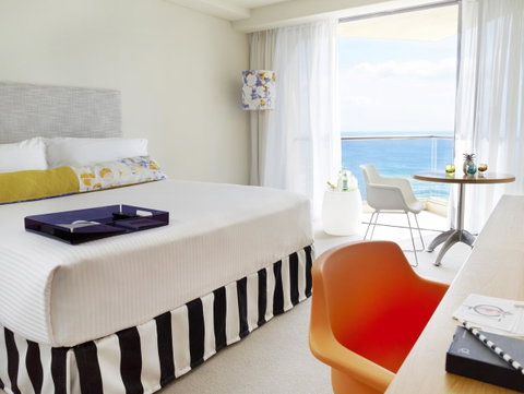 QT Gold Coast - Geraldton Accommodation 8