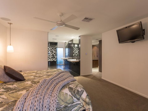 Rumrunner Resort - Geraldton Accommodation 24