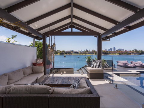 Rumrunner Resort - Geraldton Accommodation 5
