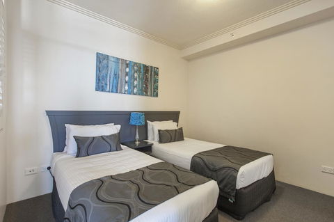 Crystal Bay On The Broadwater - Geraldton Accommodation 14
