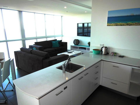 Crystal Bay On The Broadwater - Geraldton Accommodation 27