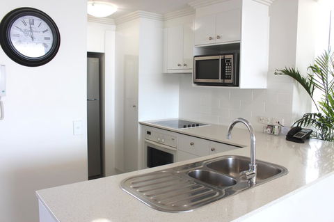 Crystal Bay On The Broadwater - Geraldton Accommodation 15
