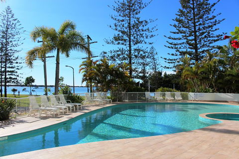 Crystal Bay On The Broadwater - Geraldton Accommodation 25