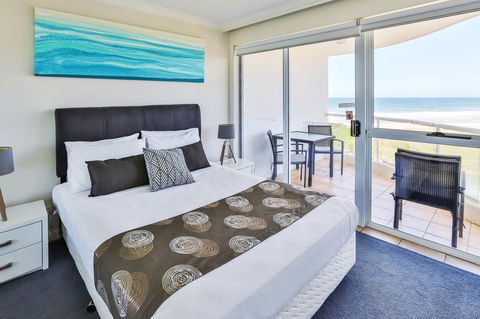 Regency On The Beach - Geraldton Accommodation 3