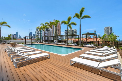 Qube Broadbeach Ocean View Apartments - Geraldton Accommodation 16