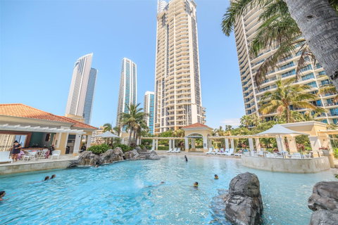 Towers Of Chevron - Private Apartment - Geraldton Accommodation 0