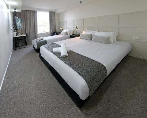 Woodroffe Hotel - Geraldton Accommodation 13