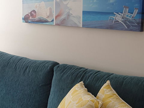Oceania On Burleigh Beach - Geraldton Accommodation 12