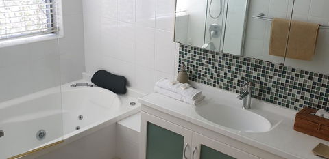 Oceania On Burleigh Beach - Geraldton Accommodation 13