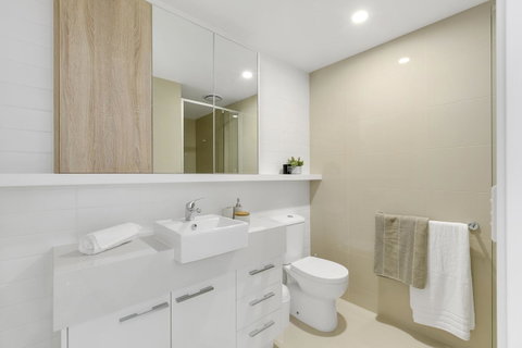 Spice Broadbeach - Gclr - Geraldton Accommodation 8