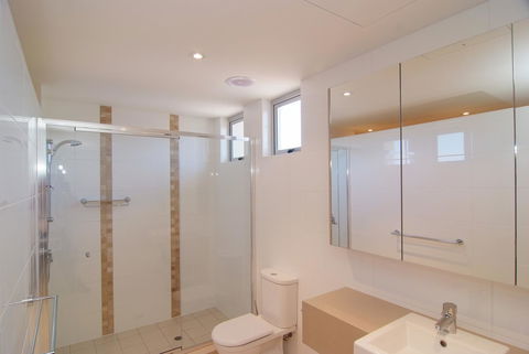 Coral Cove Apartments - Geraldton Accommodation 12