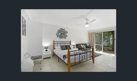 Bay Of Palms - Geraldton Accommodation 26