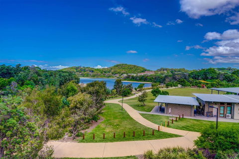 Currumbin Sands On The Beach - Geraldton Accommodation 1