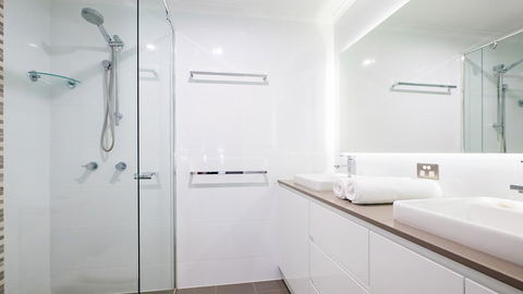 Currumbin Sands On The Beach - Geraldton Accommodation 25