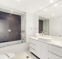Luxury 5 Star Surfers Paradise Residences - Geraldton Accommodation