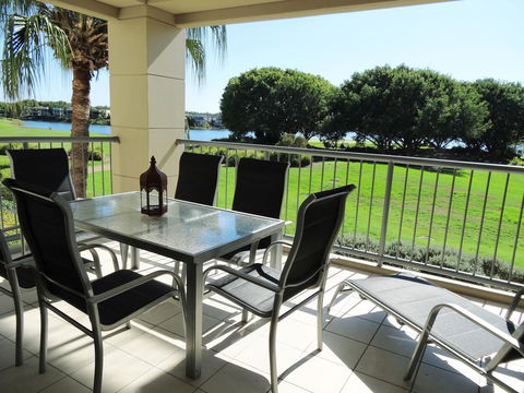 Waterfront Resort Villa With Buggy - Geraldton Accommodation 1