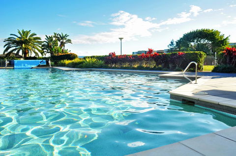 Waterfront Resort Villa With Buggy - Geraldton Accommodation 23