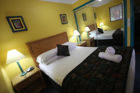 Aruba Beach Resort - Geraldton Accommodation 1