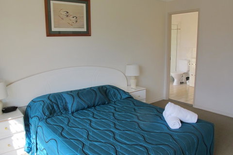 Grangewood Court Apartments - Geraldton Accommodation 4