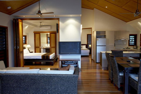 Pure Magnetic Villa 5 - Geraldton Accommodation 9