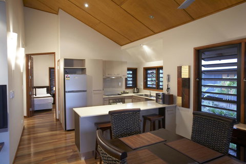 Pure Magnetic Villa 5 - Geraldton Accommodation 1