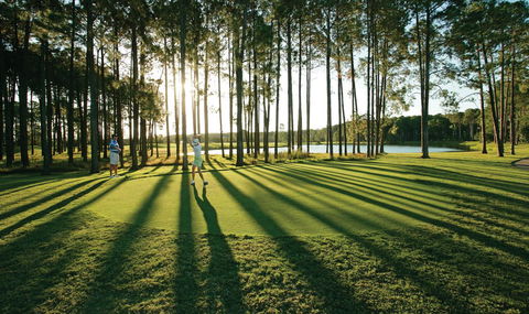 InterContinental Sanctuary Cove Resort, An IHG Hotel - Geraldton Accommodation 26