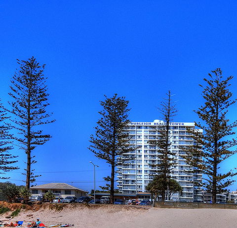 Burleigh Beach Tower - Geraldton Accommodation 8