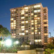Burleigh Beach Tower - Geraldton Accommodation 16