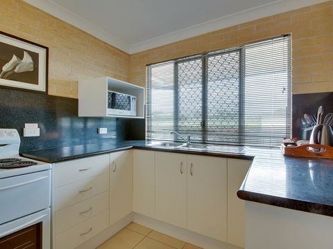 Murray Street Apartments - Geraldton Accommodation 4