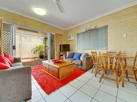 Murray Street Apartments - Geraldton Accommodation 24