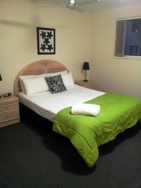 Champelli Palms Apartments - Geraldton Accommodation 19