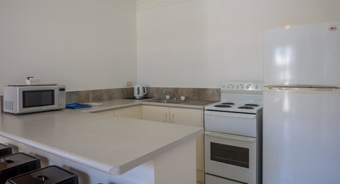 Bilinga Beach Motel - Geraldton Accommodation 44