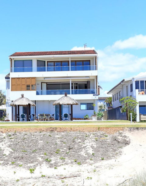 Bilinga Beach Motel - Geraldton Accommodation 13