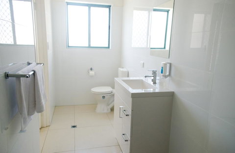 Bilinga Beach Motel - Geraldton Accommodation 32