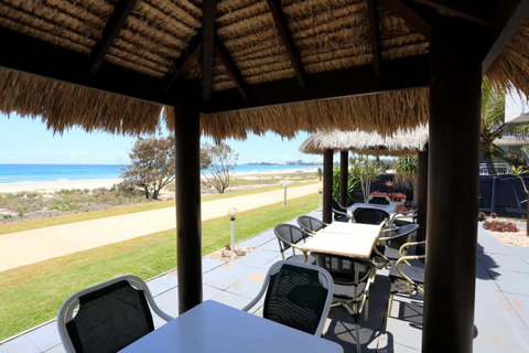 Bilinga Beach Motel - Geraldton Accommodation 0