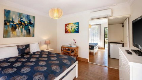 Bilinga Beach Motel - Geraldton Accommodation 12