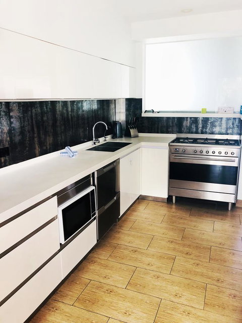 Bilinga Beach Motel - Geraldton Accommodation 7